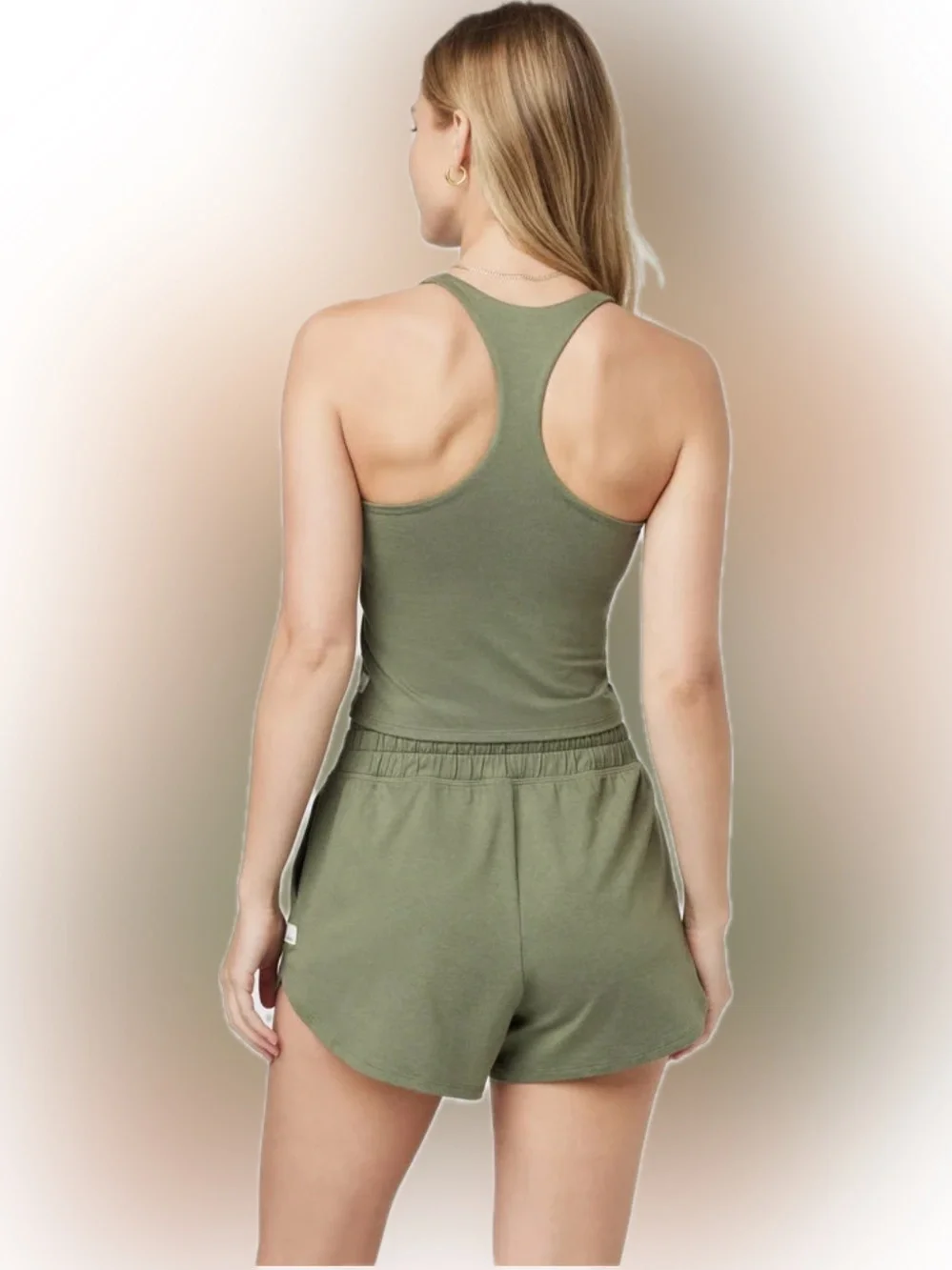 Vuori Halo Performance Dark Metal Heather Olive Gray Tank Top M Shorts L Set